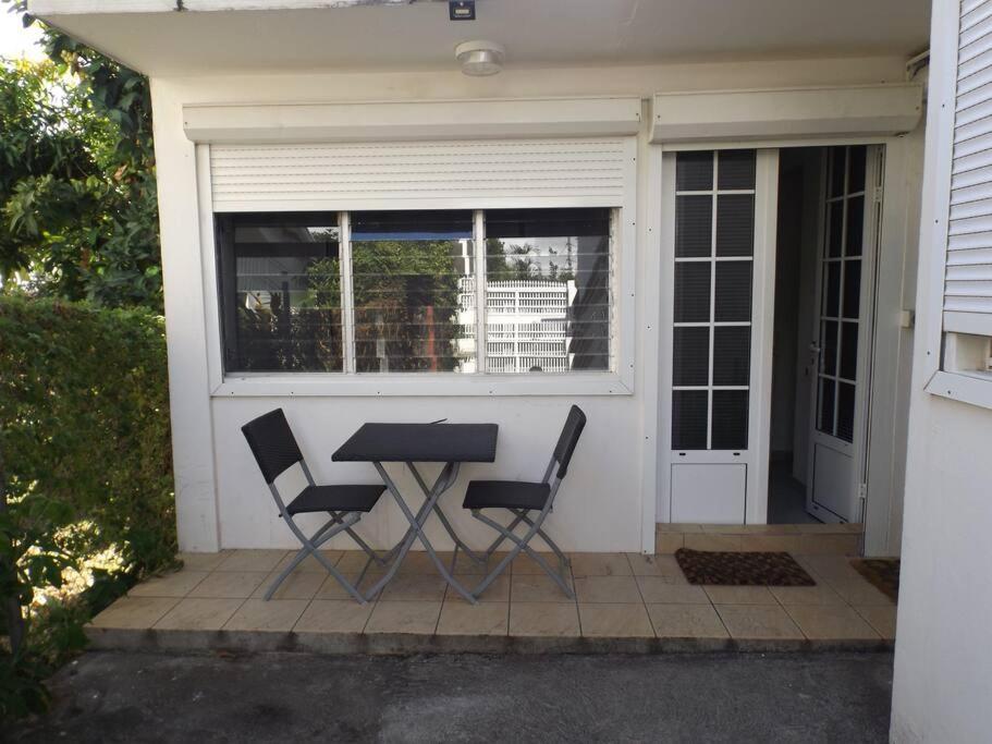 Aux Portes De La Soufriere, Baillif Exterior photo